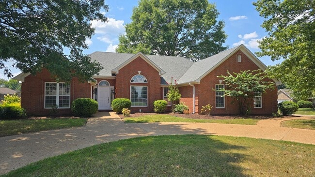 Building Photo - 173 Walnut Trace Dr Rental