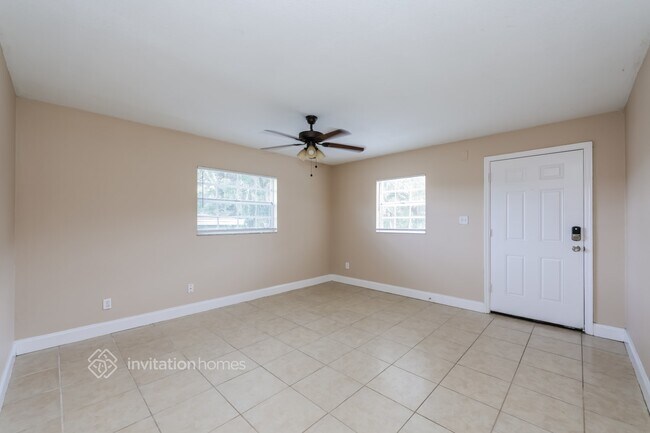 Photo - 7518 S Germer St