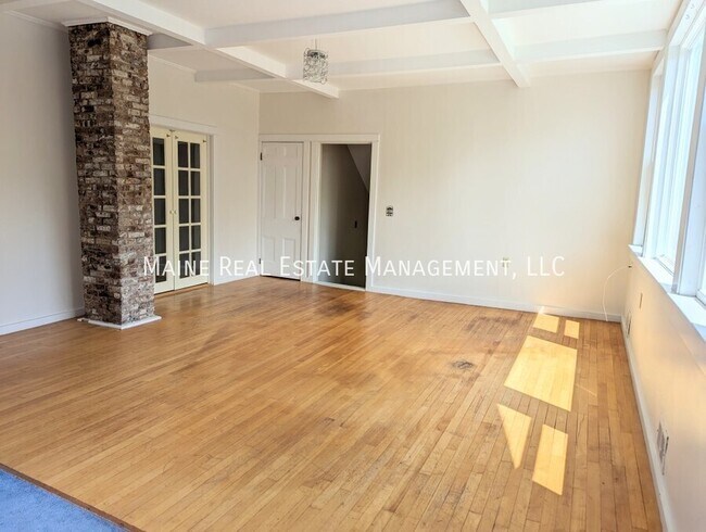 Photo - 54 Penobscot St Unit 1