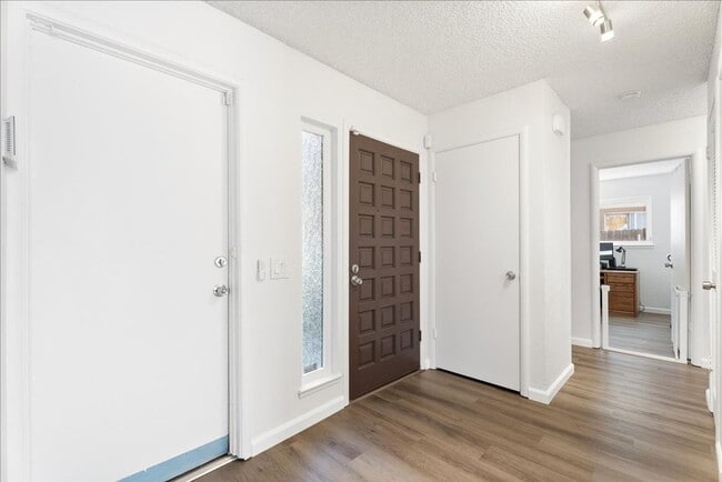 Photo - 8077 Cornerstone Way