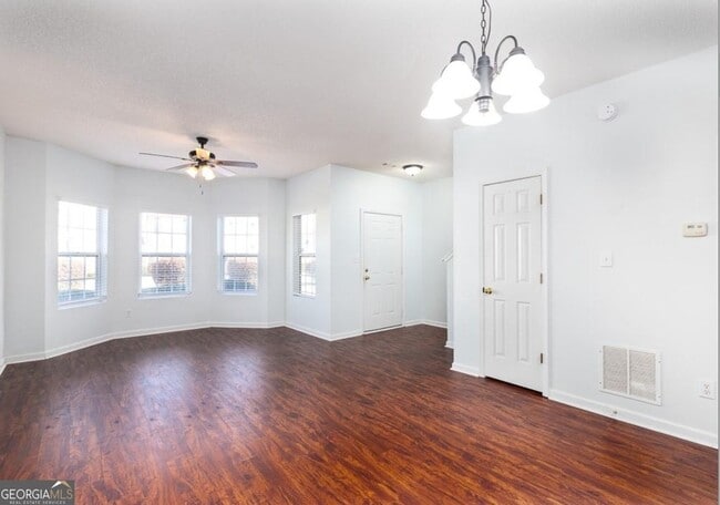 Photo - 3230 Oakley Pl