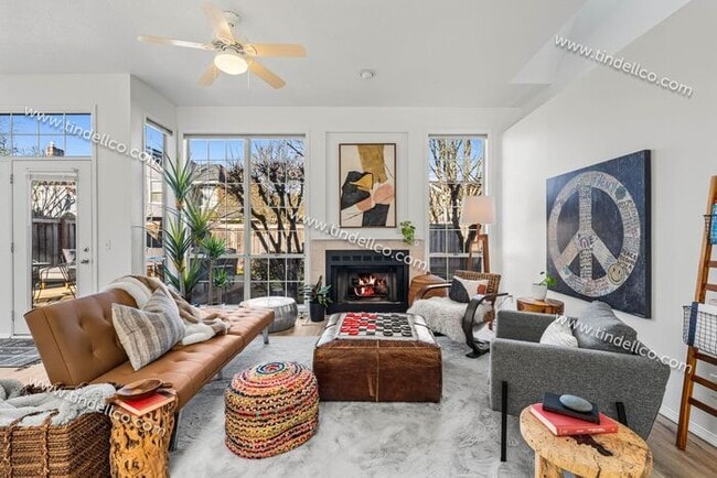 Photo - Elegant One-Level Lake Oswego Home with Vaulted Great Room & Garden Patio