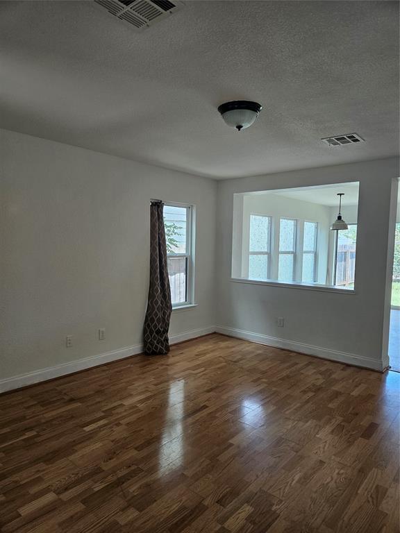 Photo - 13400 Coomes Dr