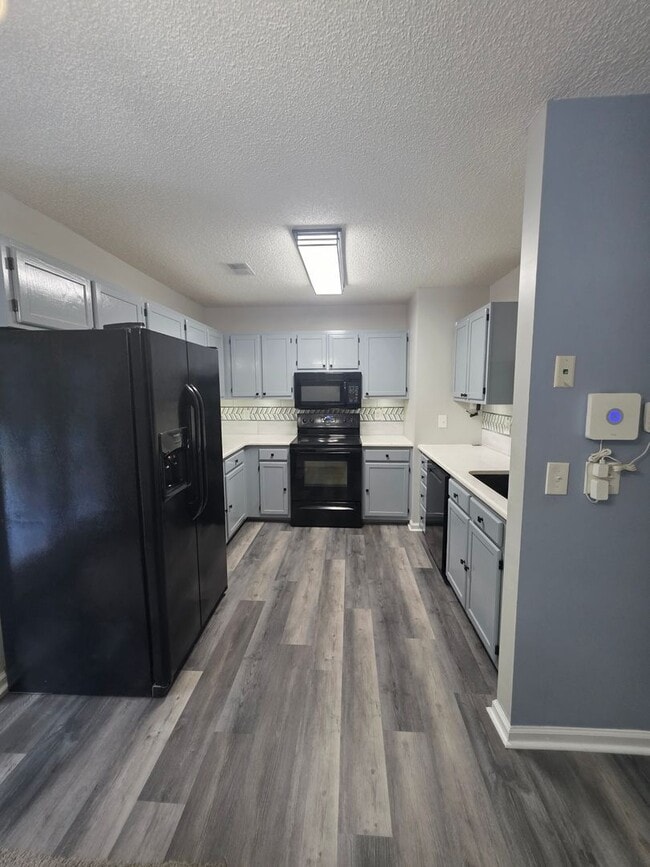 Photo - 1653 Kennerly Rd