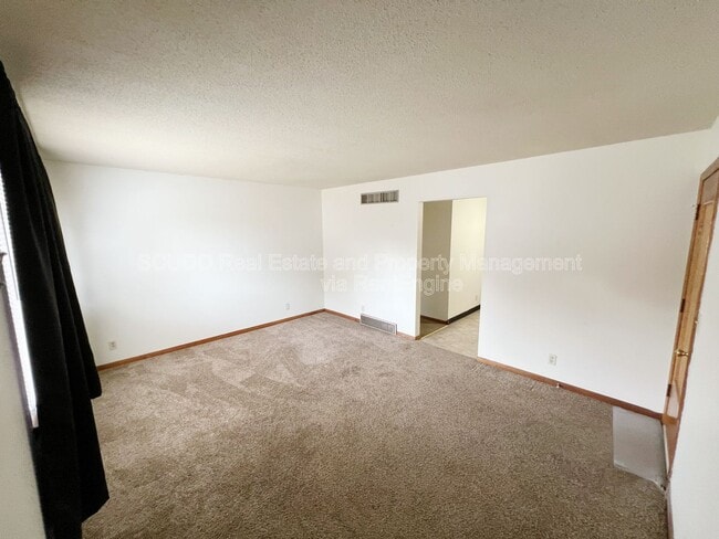 Photo - 2320 S Grand Ave