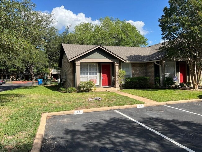 Building Photo - 1015 E Yager Ln Unit 77 Rental