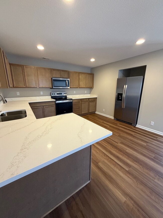 Photo - 1096 Pebblecreek Dr