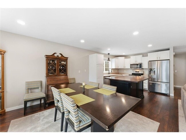 Photo - 7598 Crimson Ln