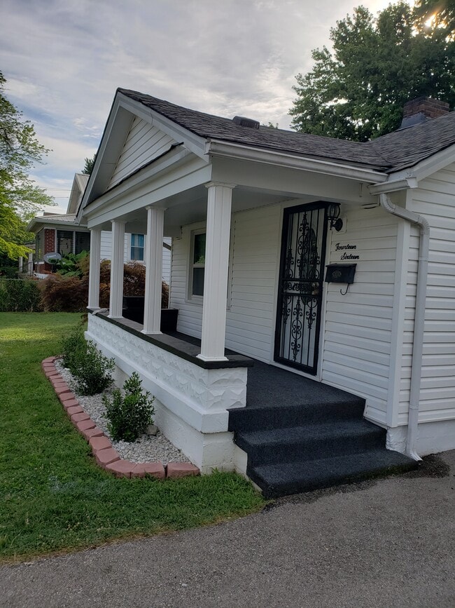 Photo - 1416 Indiana Ave