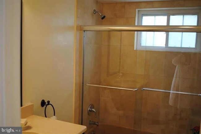 Photo - 6918 Espey Ln