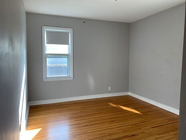 Photo - 1413-12 Unidad UPPER