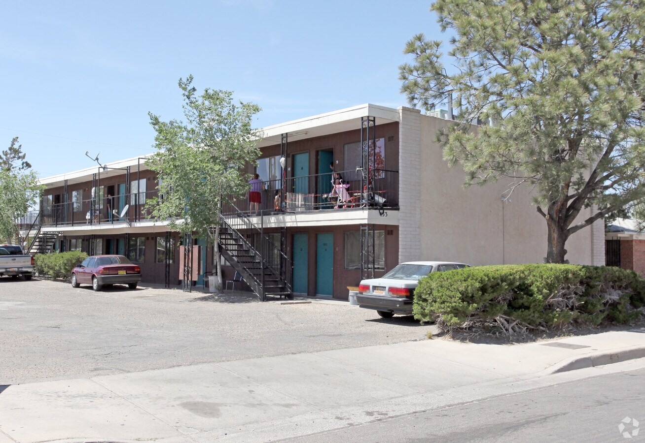 Sun Apartments - Sun Apartments