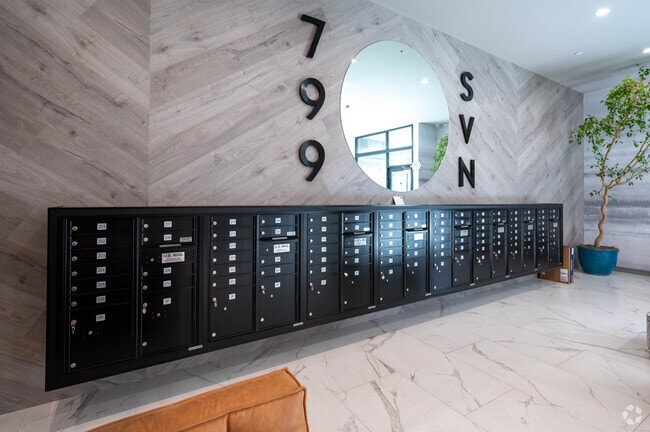 Mail room/lobby - 793 S Van Ness