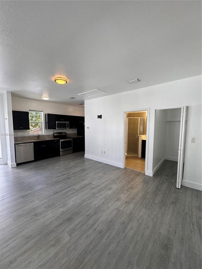 Photo - 16934 SW 92nd St Cir Unit Studio