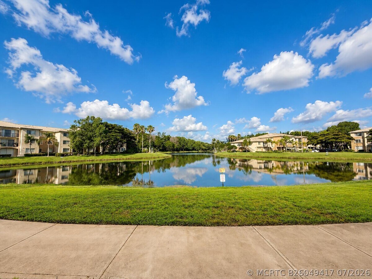 Photo - 600 Crestwood Ct N Unit 617