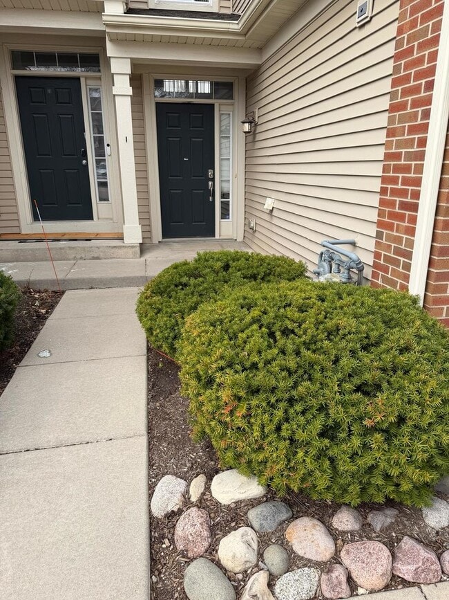 Photo - 9911 Williams Dr