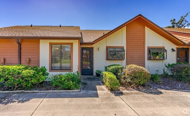 Building Photo - 196 White Fawn Dr Rental