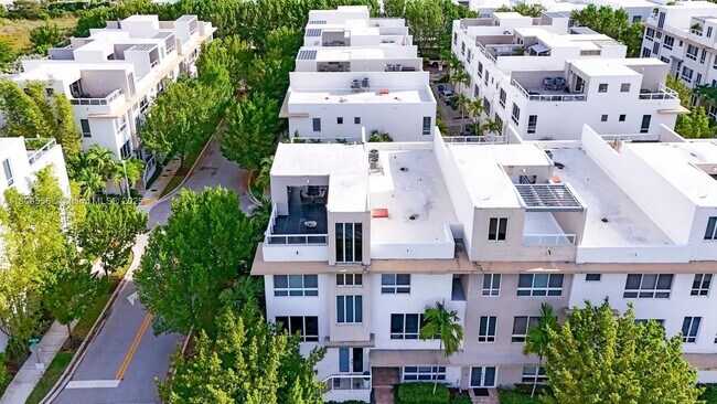 Photo - 10545 NW 66th St Townhome