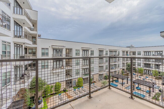 Anthem Cityline Apartments
