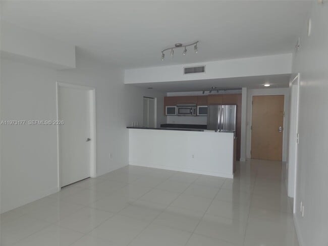 Building Photo - 244 Biscayne Blvd Unit 1510