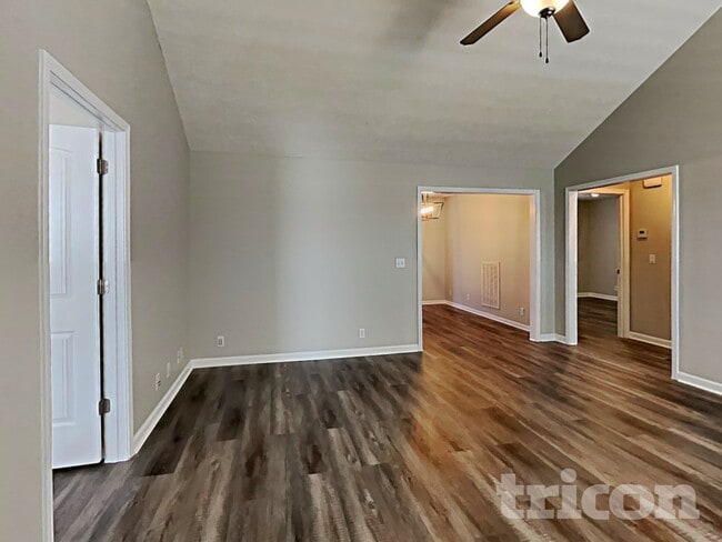 Photo - 110 Aretha Ct