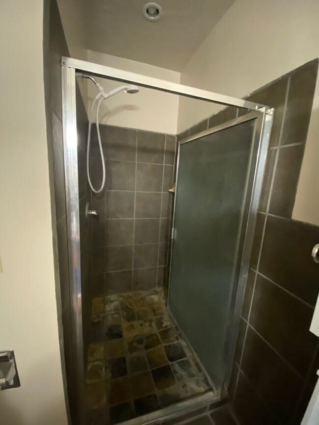 Photo - 57 W Vine St Unidad 310