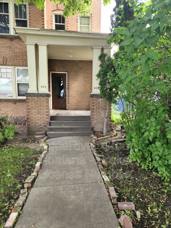 Photo - 532 S 3rd St W