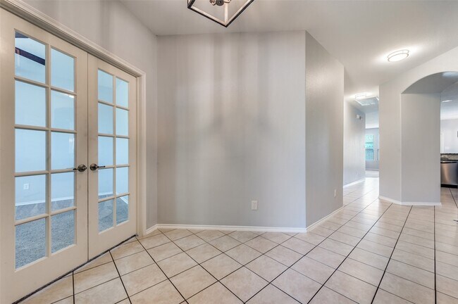 Photo - 1012 Lake Meadow Ln