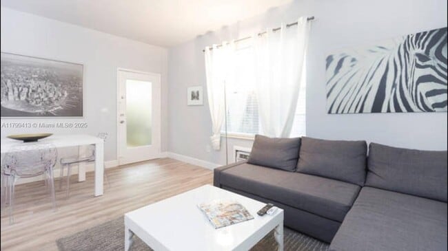 Photo - 1325 Meridian Ave Condo Unit 6