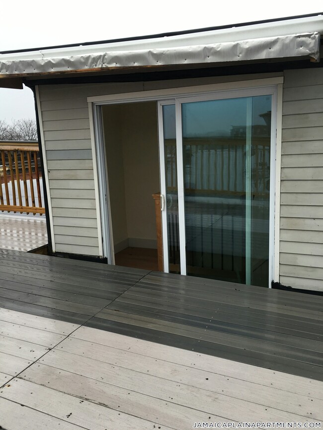 Photo - 2 Mark St Unit 3