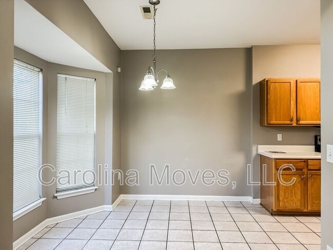Photo - 1322 Alexandrite Ln