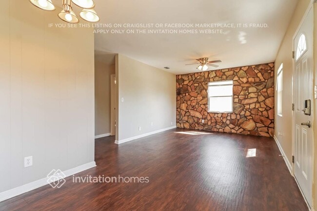 Photo - 7020 Aspen Ave