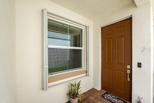 Photo - 12516 NW Toblin Ln