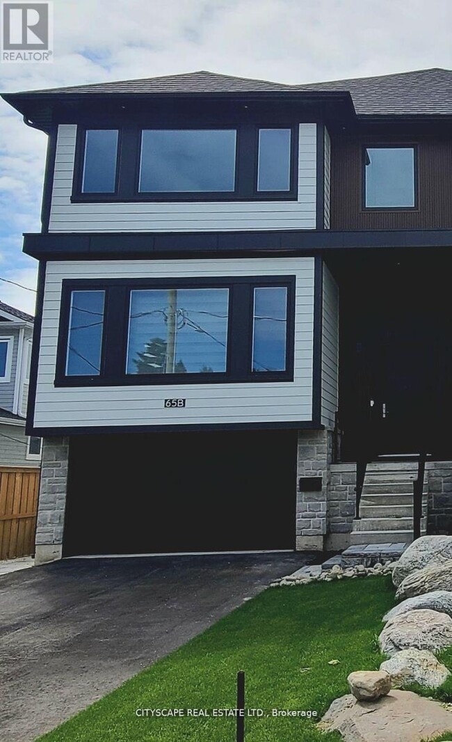 Photo - 65 St Vincent St