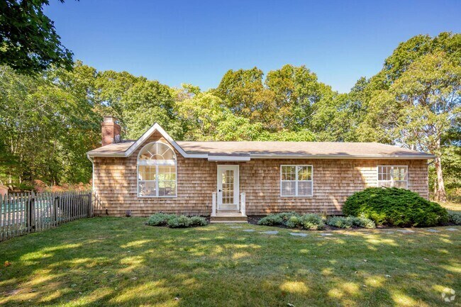 Building Photo - 775 Springs Fireplace Rd Rental