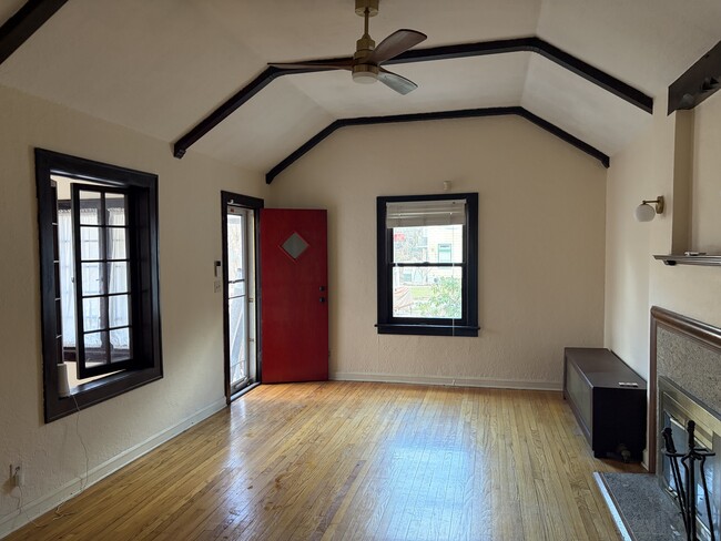 Photo - 1070 N Warren St Unit North