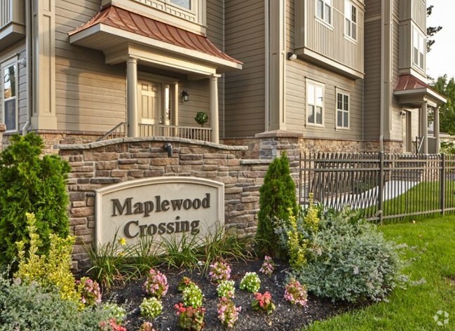 Building Photo - Maplewood Crossing Luxury Apartments