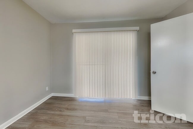 Photo - 671 Custer Cir