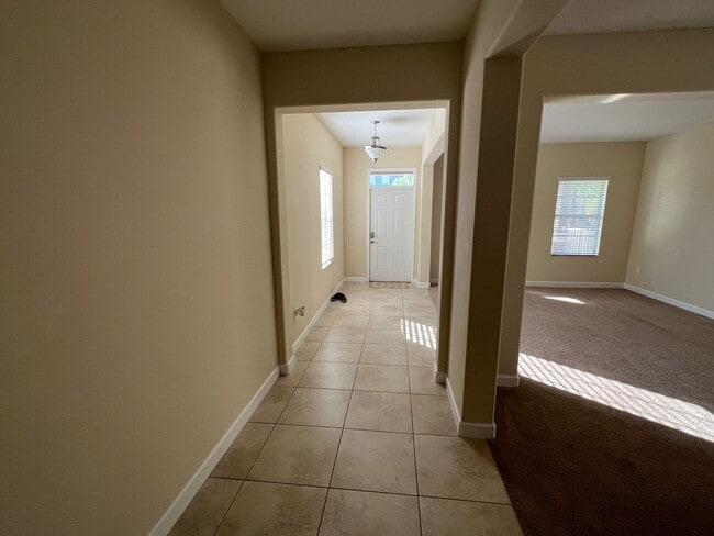 Photo - INDEPENDENCE IN WINTER GARDEN 4 BEDROOM RE...