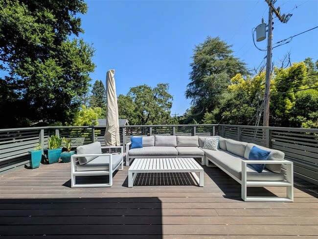 Photo - 10 Idalia Ct
