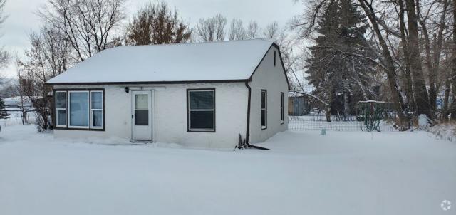 Building Photo - 2 bedroom in Billings MT 59101 Rental