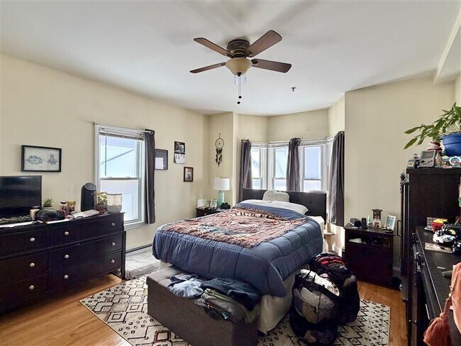 Photo - 55 Bonair St