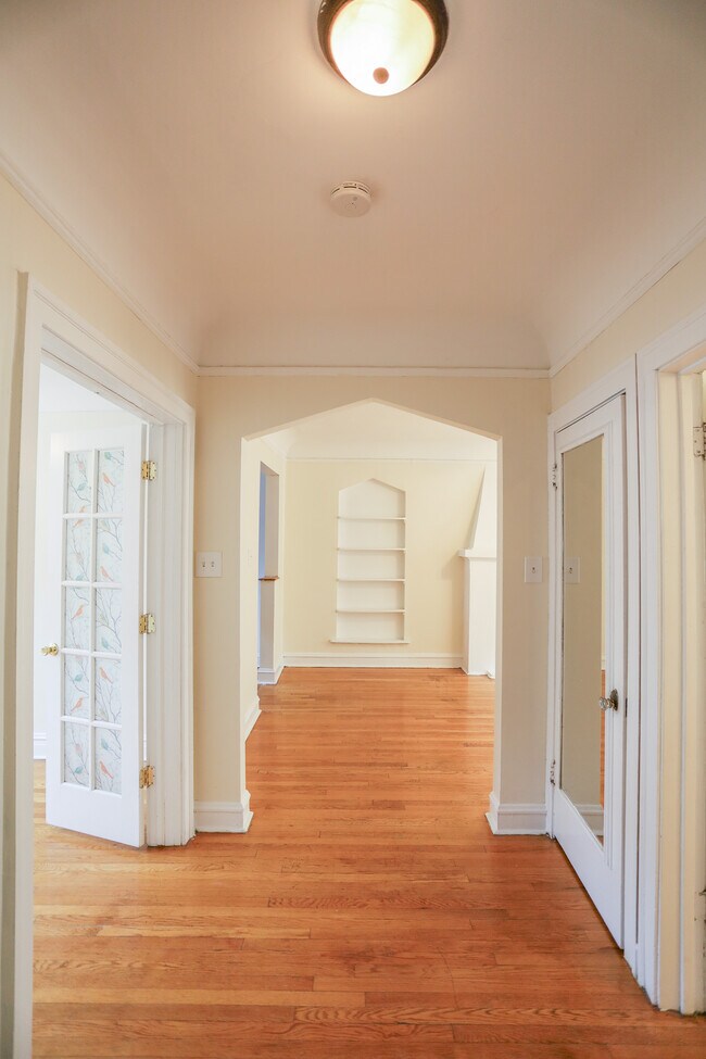 Photo - 2234 W Farwell Ave Apartment Unit #2