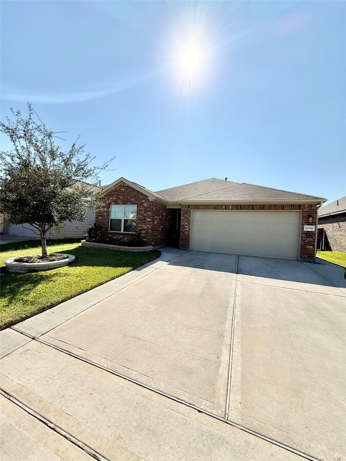 Photo - 16538 Twinwalker Drive