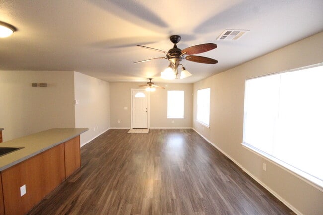 Photo - 1900 Terrace Lawn Dr