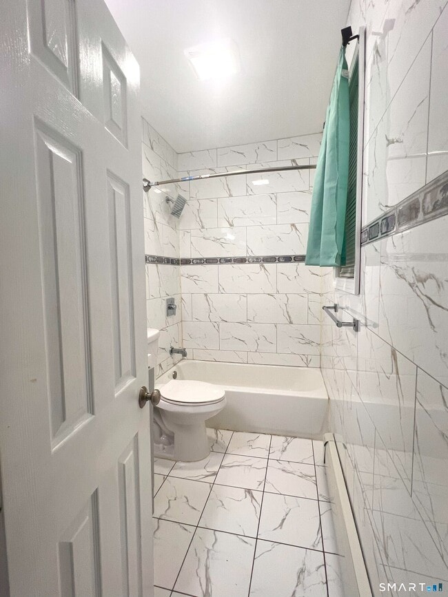 Photo - 5 Pinehurst Ave