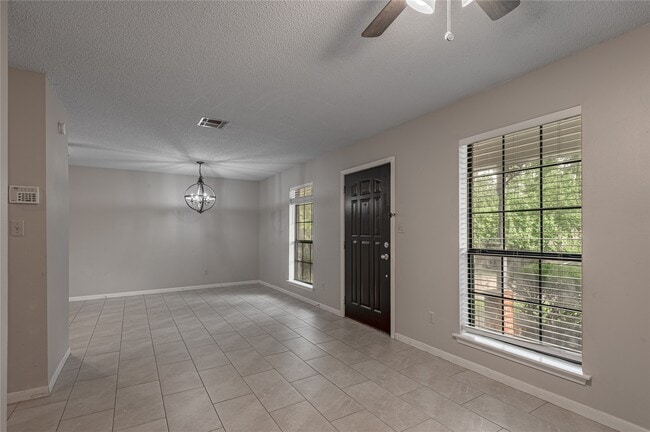 Photo - 3011 Sand Dr