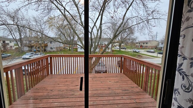 Deck - 415 Echo Ln Unit 3