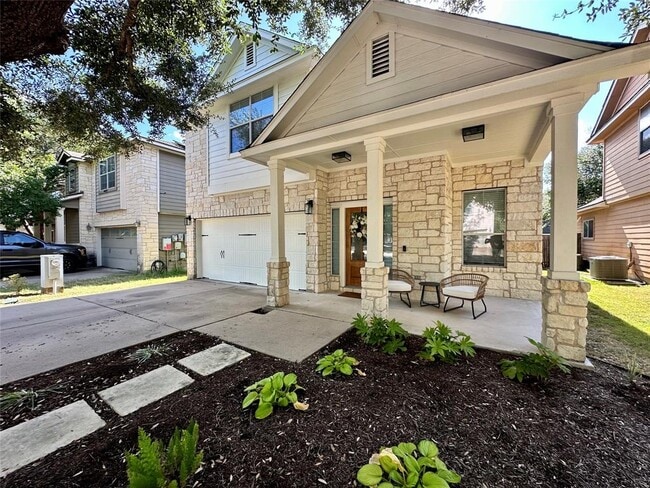 Building Photo - 10501 Wylie Dr