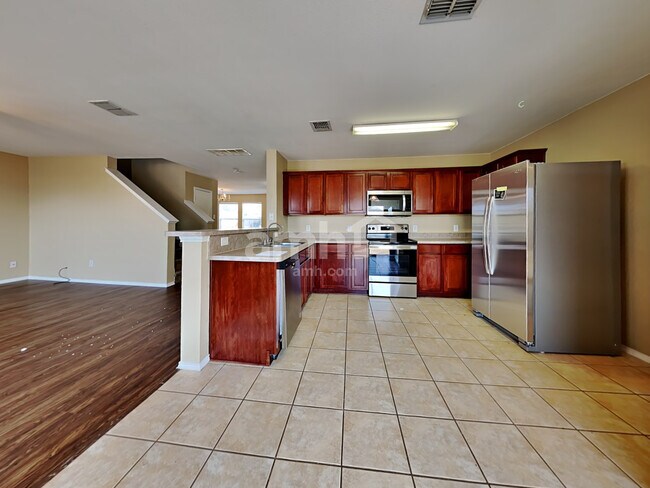 1227 Wenatchee Dr